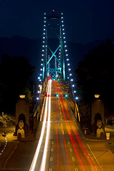 Lions Gate Bridge in Vancouver at Night