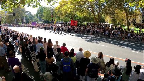 Anzac day parade Sydney Part 2 of 3 - YouTube