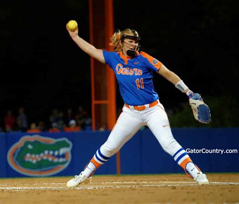 Florida Gators softball dominates SEC postseason awards | GatorCountry.com