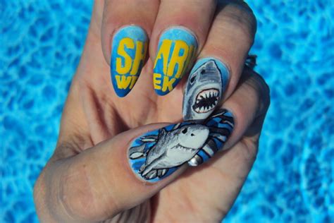 Here’s my 2015 Shark Week nails. They aren’t my... | Chrissy's Nail Art