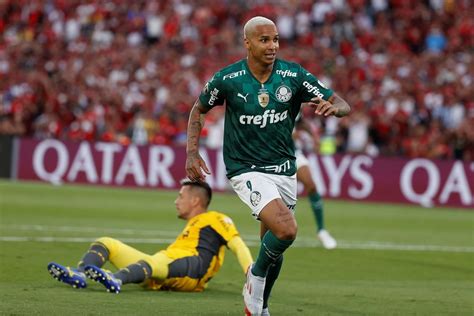 Palmeiras 2 x 1 Flamengo: com gol de Deyverson na prorrogação, Verdão é ...