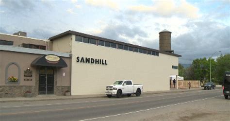 WATCH: Sandhill Winery Grand Opening Party | Globalnews.ca