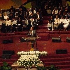 Andrae' Crouch Funeral Service Re-Cap - Paparazzii Ready