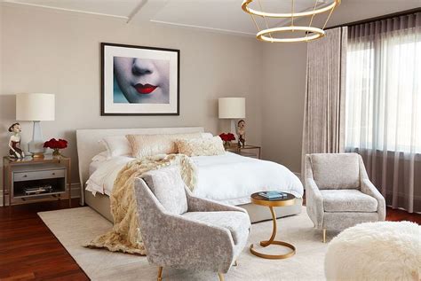 How to Use Beige in the Modern Bedroom with Style | Beige bedroom decor, Beige bedroom, Modern ...