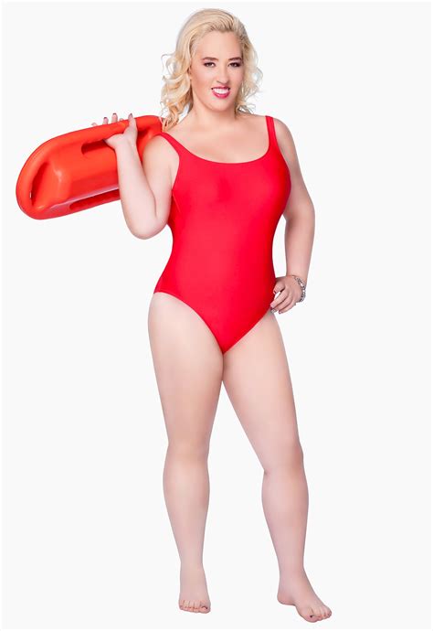 Mama June Shannon Shows Off Weight Loss in Iconic Baywatch Swimsuit ...