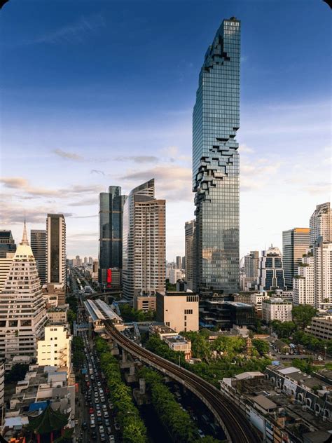 MAHANAKHON King Power Mahanakhon is Thailand’s new architectural landmark, located in the heart ...