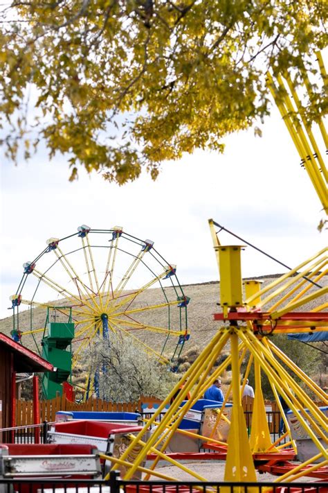 Best Amusement Parks in Aurora Colorado: Fun for All Ages!