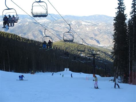 Echo Mountain Skiing | Colorado Travel Blog