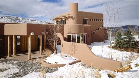 AD Visits Cher’s Adobe Retreat in Aspen | Architectural Digest