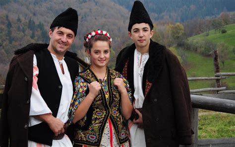 tourism in romania traditions - True Romania