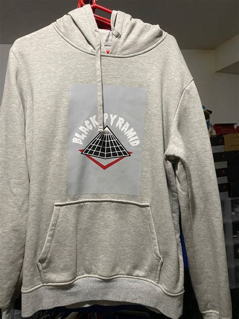 Black Pyramid Black pyramid hoodie