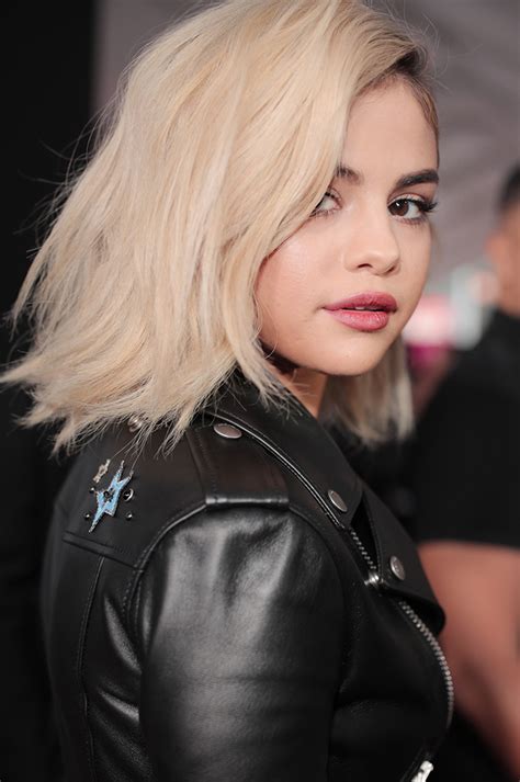 Selena Gomez Now Has Platinum Blonde Hair | BEAUTY/crew