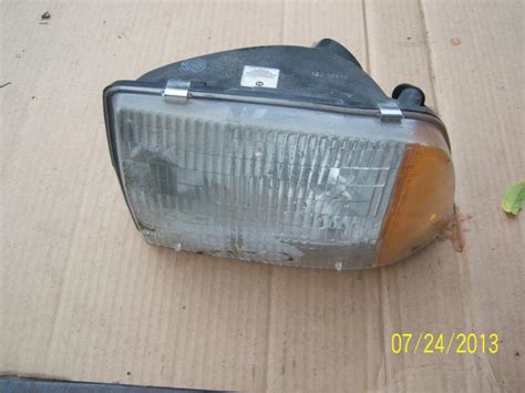 Purchase 1995 Chevy Blazer left side headlight assembly in Osseo, Wisconsin, US, for US $14.99