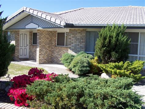 Cedar Lodge Stanthorpe Holiday Apartments Has Mountain Views and Patio - UPDATED 2021 ...