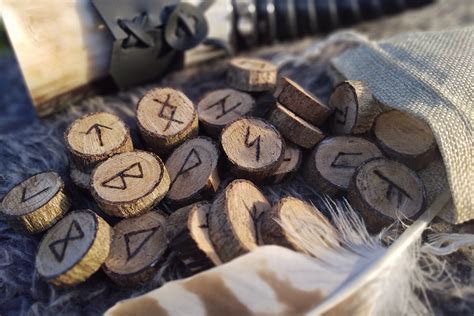 How to Use the Runes - Rune Dictionary