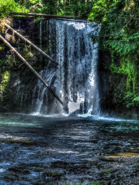 Thom Zehrfeld Photography : Silver Creek Falls Two