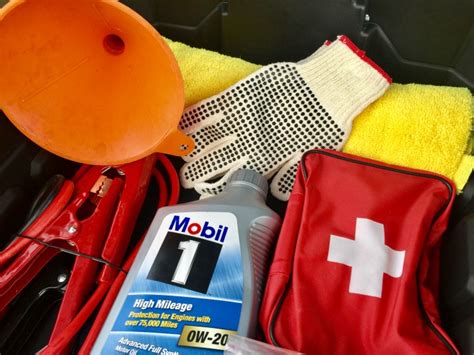 DIY Car Emergency Kit - Prep for your Road Trip - Finding Debra