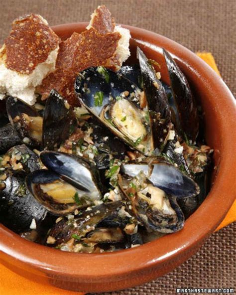 Roasted Mussels | Mussels recipe, Seafood dinner recipes, Seafood dinner