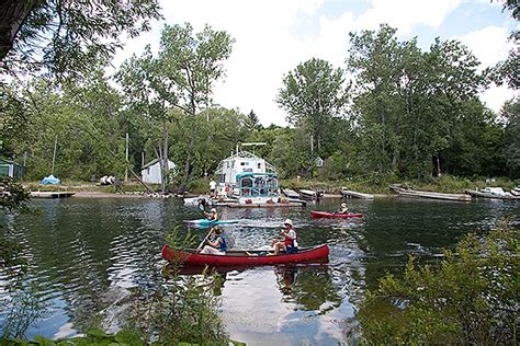 Toronto Islands - a perfect place to relax - Canada - Travel Video Blog