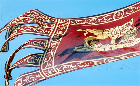 VENICE FLAG | The traditional flag of Venice waved and rippl… | Flickr