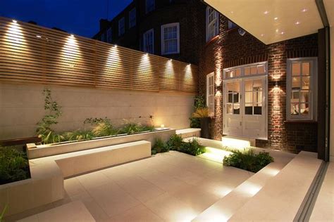 20+ Lovely Modern Exterior Lighting Ideas - SWEETYHOMEE