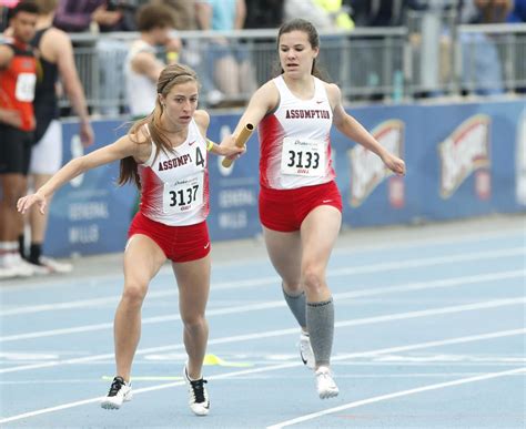 Iowa Q-C girls track and field state qualifiers