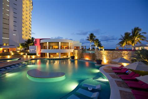 Krystal Grand Punta Cancun – Cancun – Krystal Grand Punta Cancun All Inclusive Resort - Altitude ...