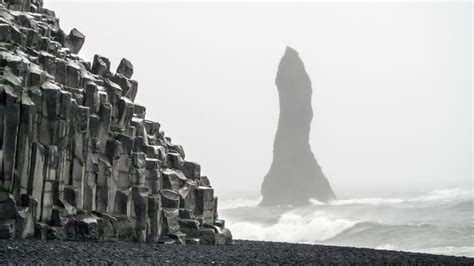 Researchers Find Oldest Viking Settlement In Iceland, Rewriting History — Curiosmos