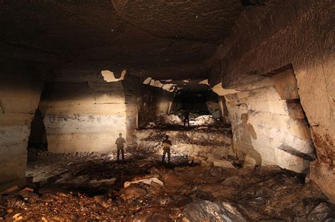 Inside France's secret World War I bunker: Urban explorers find wartime ...