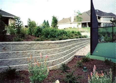 Retaining Wall Blocks - Landscaping Network