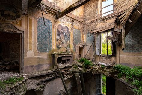 Urban Exploration: Top Tips For Photographing Abandoned Buildings & Some Stunning Examples ...