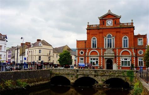 Newry: A pleasant town in Northern Ireland with a long history