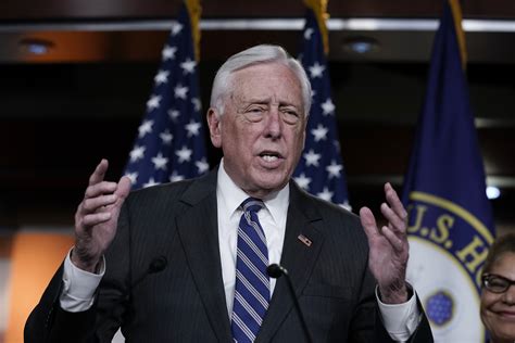 Hoyer Announces Bid for Majority Leader for 117th Congress | The Well ...