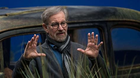 Best Steven Spielberg Movies Explained — Directing the Extraordinary