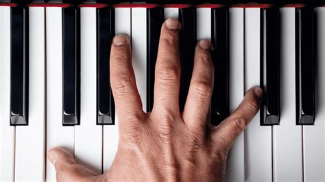 How many octaves are on a piano? - Musician Authority