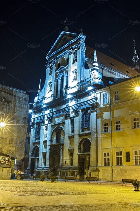 Old Town in Lviv, Ukraine. | Old town, Lviv, Towns