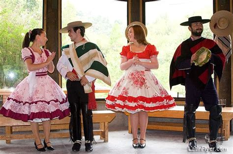 chile tradtional clothes - Google Search | Chilean clothing, Traditional outfits, America outfit