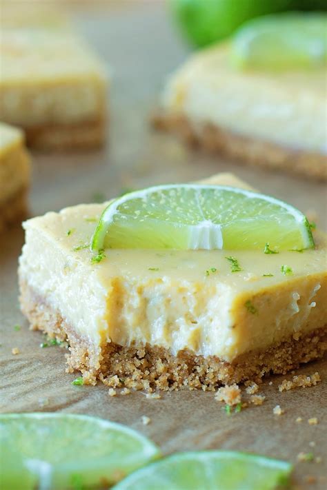 Key Lime Pie Bars {5 Minute Prep Time} | Lil' Luna