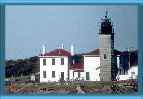 Beavertail Lighthouse Photo 18 - Beavertail Lighthouse