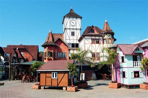 Blumenau, the host city of Brazil's Oktoberfest | Onde passar o natal, Cidade, Balneário camboriú