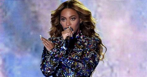 Beyonce's Full Performance at the VMAs 2014 | Video | POPSUGAR Entertainment