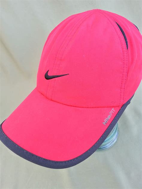 Nike Fit Red Runners Hat Athletic Outfits, Athletic Wear, Nike Cap, Dope Hats, Fancy Hats, Head ...