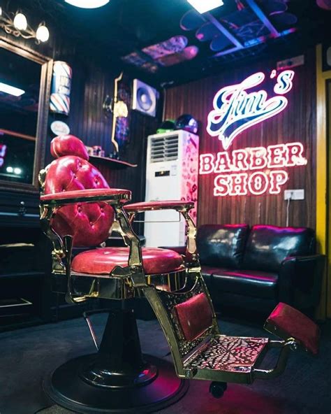 30 of the Best Barber Shop Design Ideas in 2021 - WiseBarber.com