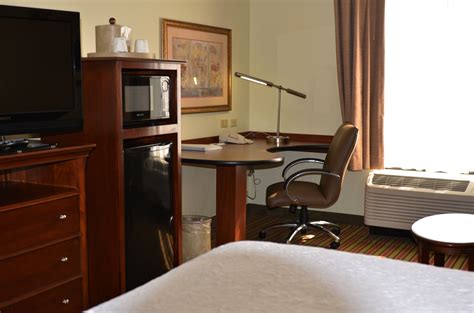 Discount Coupon for Hampton Inn & Suites Frederick-Fort Detrick in ...