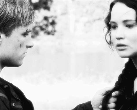 Private GIF | Katniss everdeen, Katniss, Jennifer lawrence