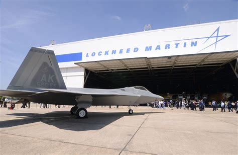 Lockheed Martin Earnings: Expects 2022 Net Sales to Fall from Expected ...