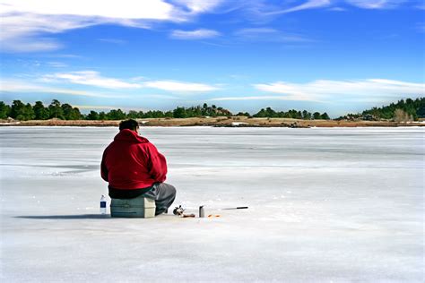 Ice Fishing - Safety Precautions | bajafishing.net | bajafishing.net