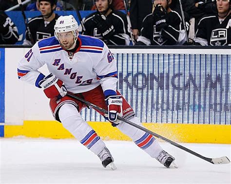 Rick Nash returns to New York Rangers; Buffalo Sabres shuffle roster ...