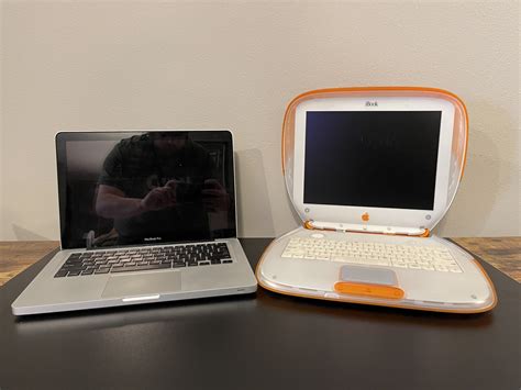 iBook G3 Clamshell outside, 13" MacBook Pro inside.... Project ...