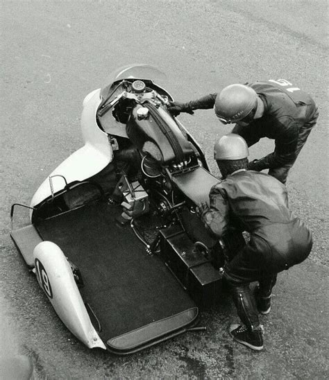 66 best images about Classic Sidecar Racing on Pinterest | Retro ...